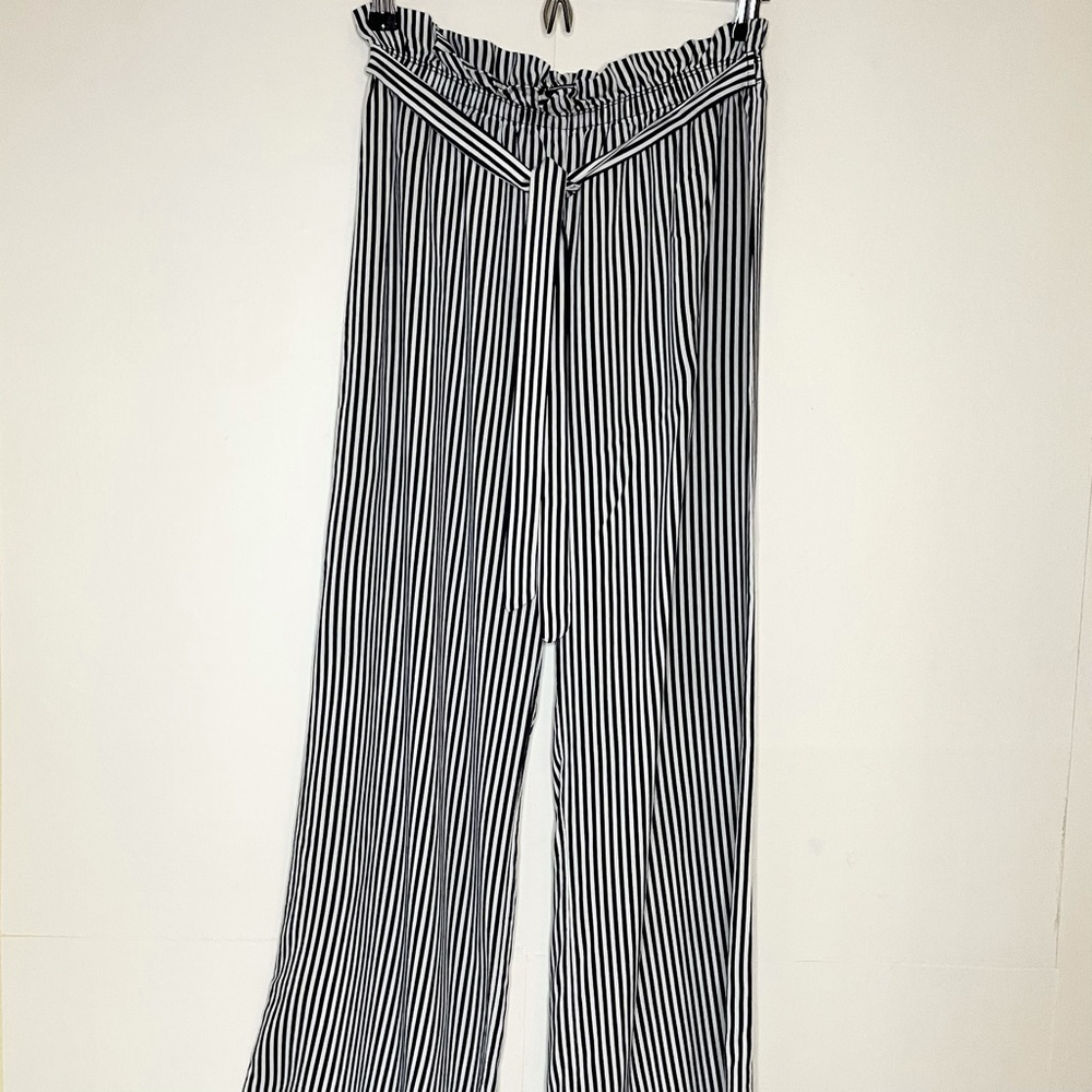 See You Monday Striped Wide-leg Pants - Picture 2 of 5